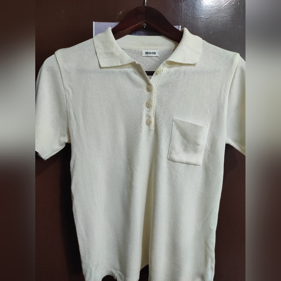 White top 🤍 - Picture 6 of 14